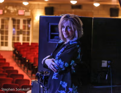 Julie Budd Photo