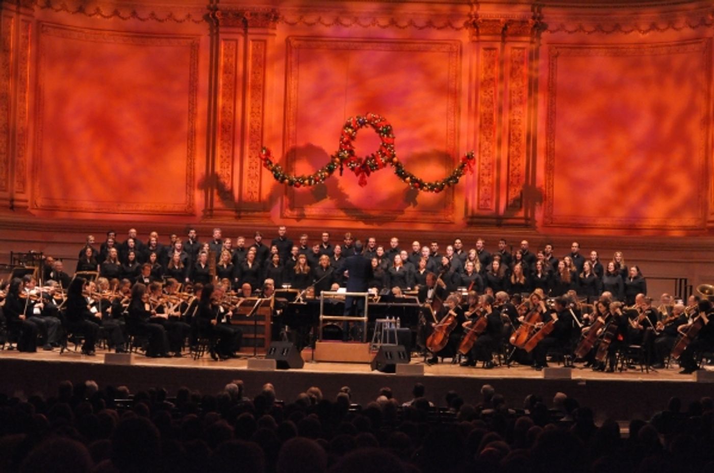 Photo Coverage: Go UNDER THE MISTLETOE with Ashley Brown & the NY Pops  Image