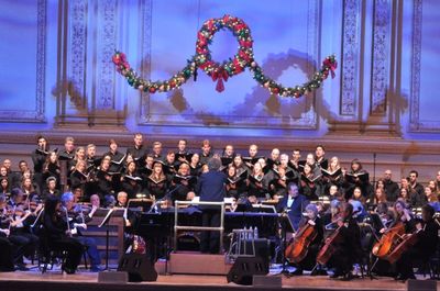 Judith Clurman conducts The New York Pops and Essential Voices USA Photo