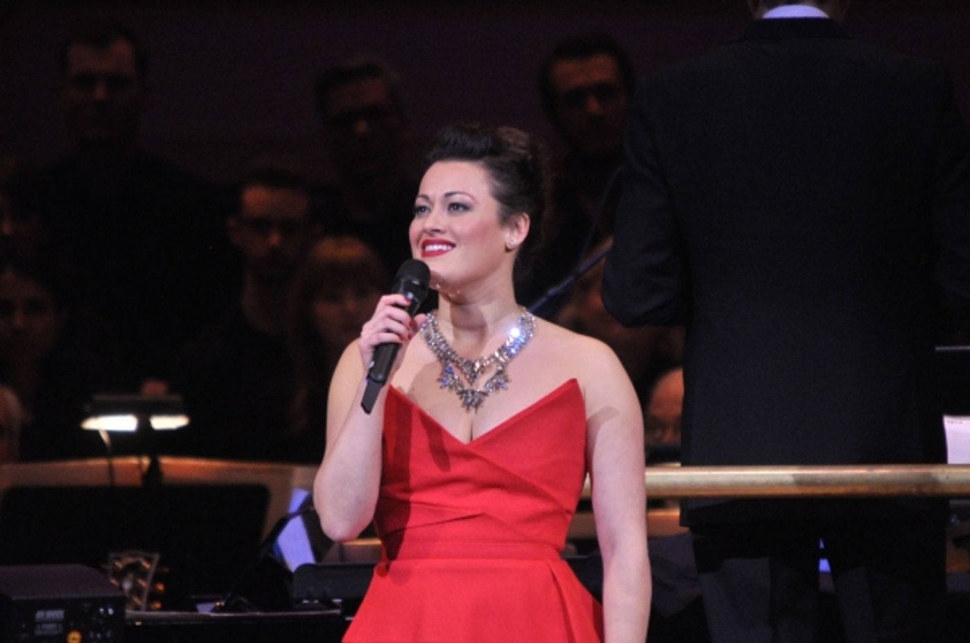 Photo Coverage: Go UNDER THE MISTLETOE with Ashley Brown & the NY Pops  Image