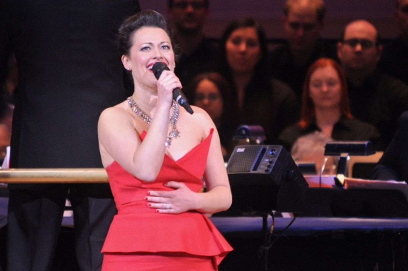 Photo Coverage: Go UNDER THE MISTLETOE with Ashley Brown & the NY Pops  Image