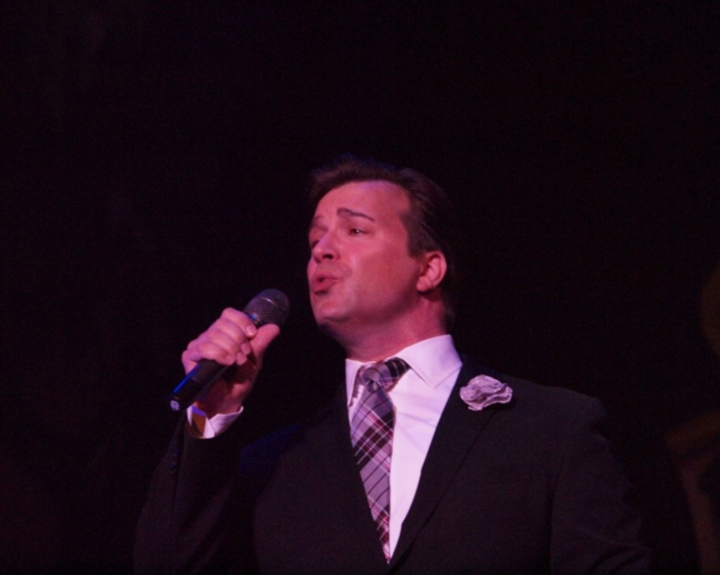 Photo Flash: Lea Thompson, Loretta Devine, Sam Harris and More Sing for Philippines Relief at Pasadena Playhouse  Image