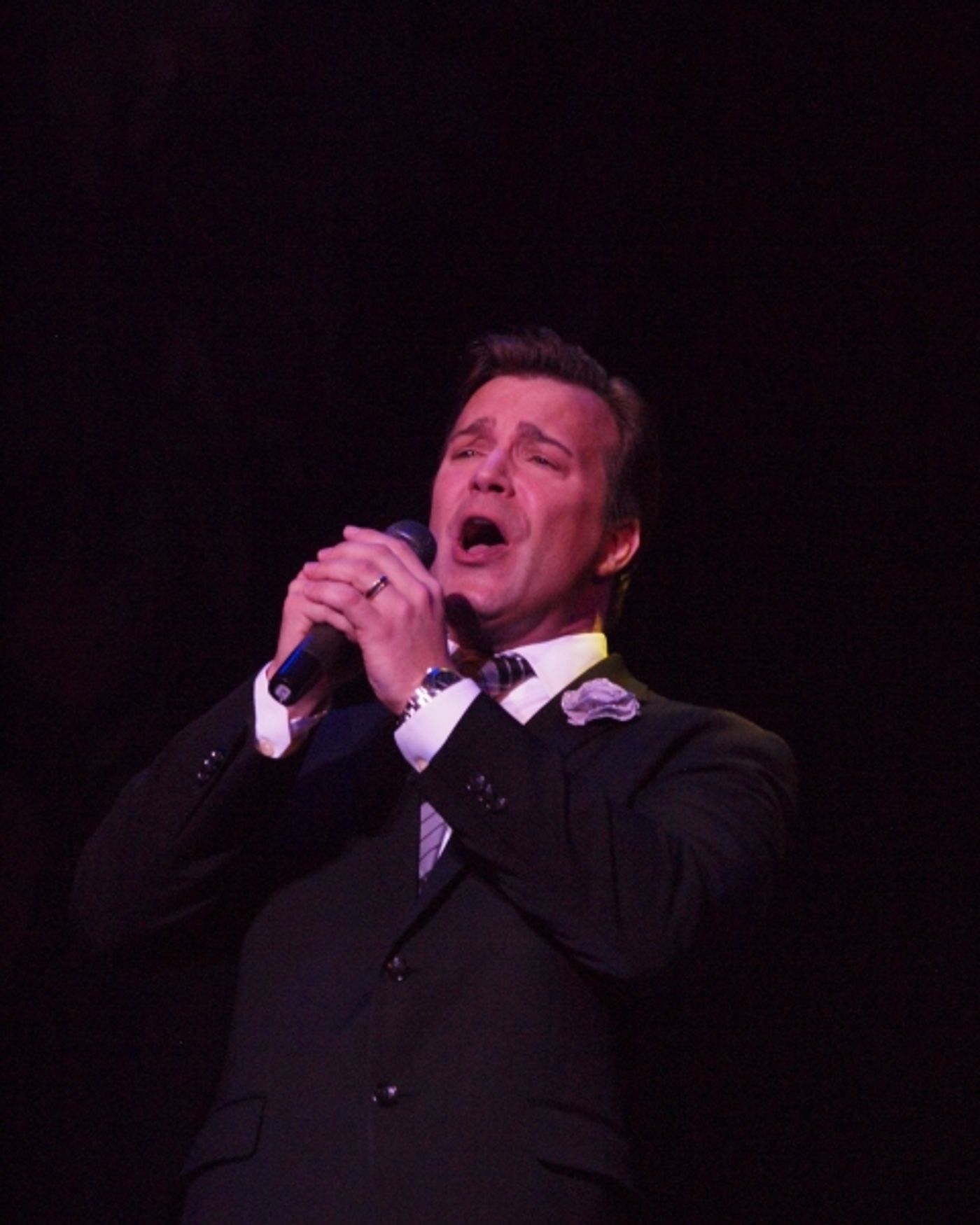 Photo Flash: Lea Thompson, Loretta Devine, Sam Harris and More Sing for Philippines Relief at Pasadena Playhouse  Image