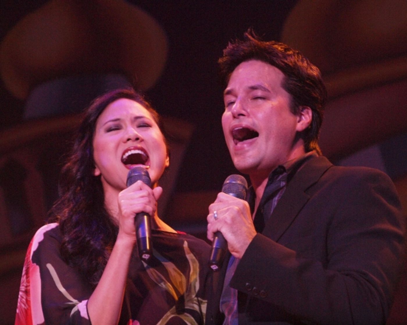 Photo Flash: Lea Thompson, Loretta Devine, Sam Harris and More Sing for Philippines Relief at Pasadena Playhouse Photo Flash: Lea Thompson, Loretta Devine, Sam Harris and More Sing for Philippines Relief at Pasadena Playhouse Image