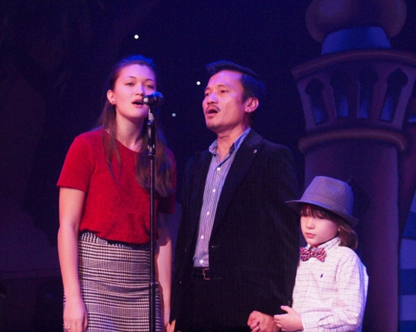 Photo Flash: Lea Thompson, Loretta Devine, Sam Harris and More Sing for Philippines Relief at Pasadena Playhouse Photo Flash: Lea Thompson, Loretta Devine, Sam Harris and More Sing for Philippines Relief at Pasadena Playhouse Image