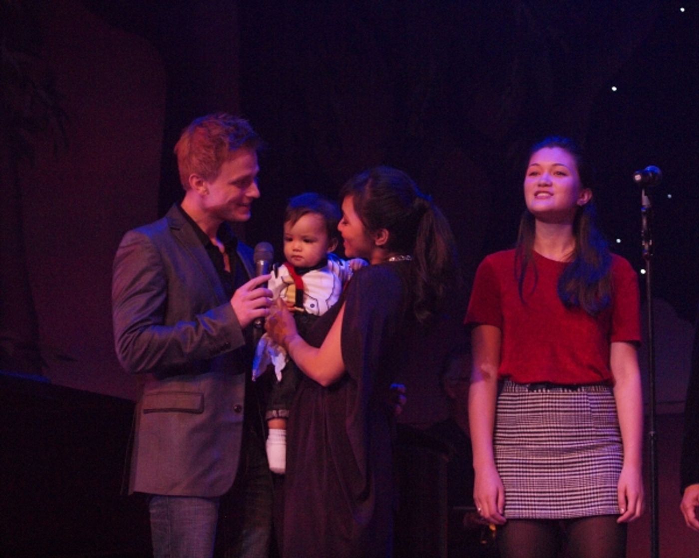 Photo Flash: Lea Thompson, Loretta Devine, Sam Harris and More Sing for Philippines Relief at Pasadena Playhouse Photo Flash: Lea Thompson, Loretta Devine, Sam Harris and More Sing for Philippines Relief at Pasadena Playhouse Image