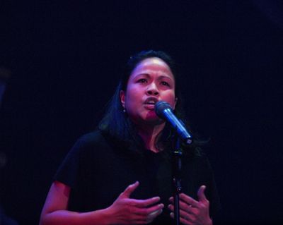 Joan Almedilla Photo