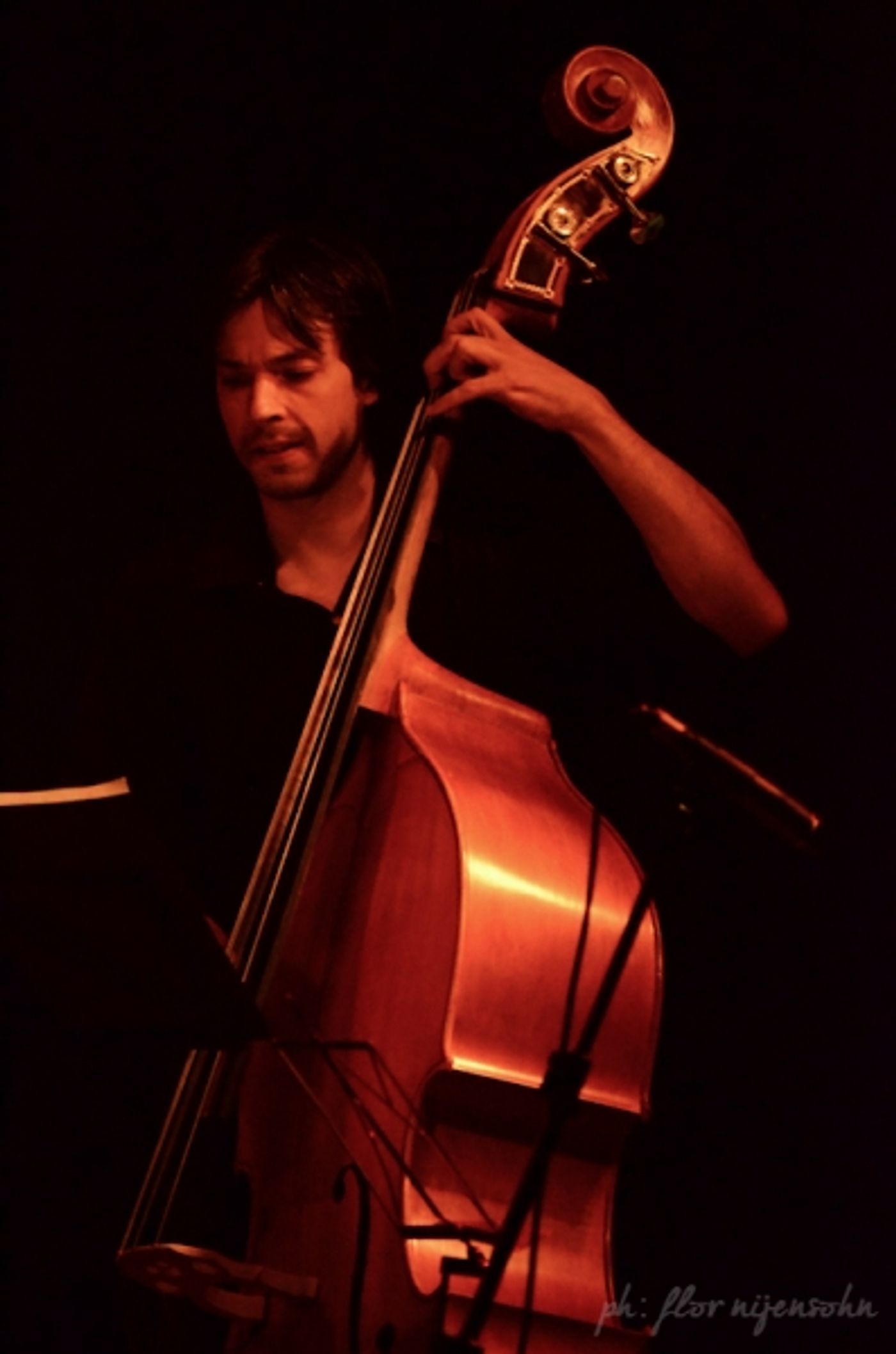 Photo Coverage: Federico Salles presentó Canciones Privadas Photo Coverage: Federico Salles presentó Canciones Privadas Image