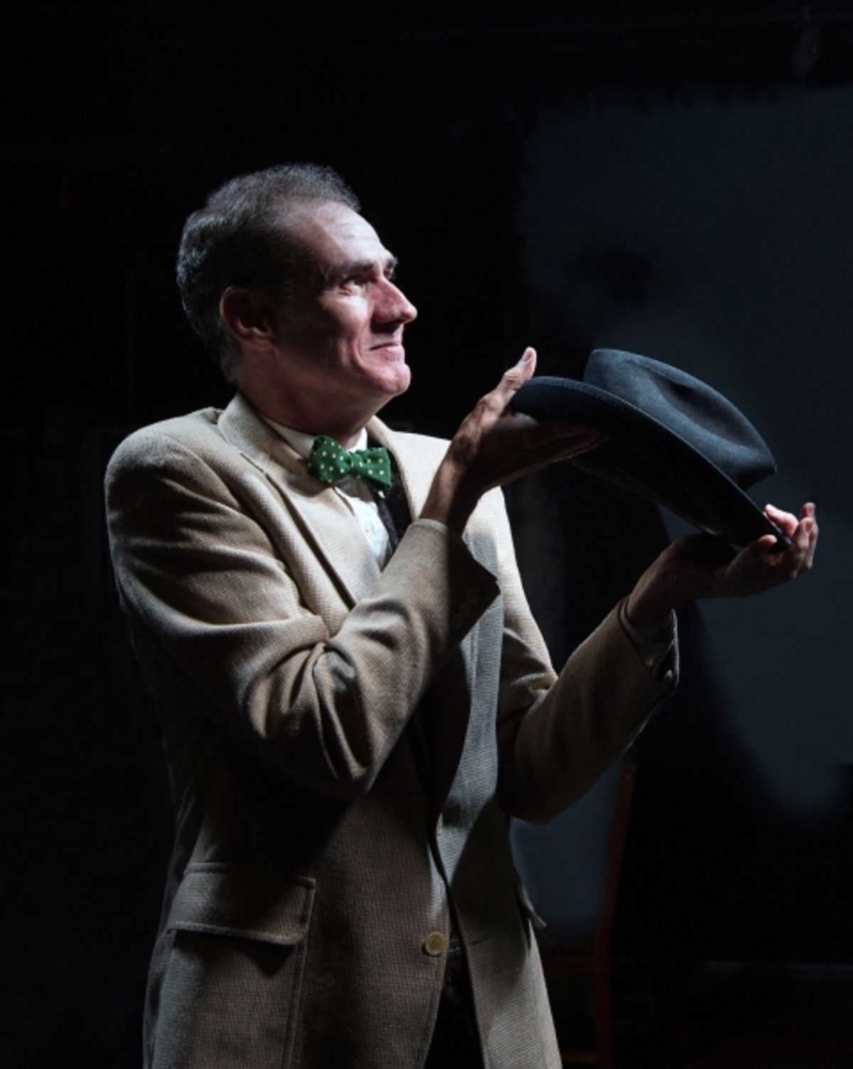 Elwood P. Dowd (Roy Hammond) at 