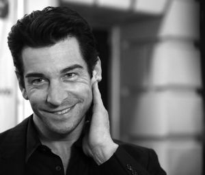 Andy Karl Photo