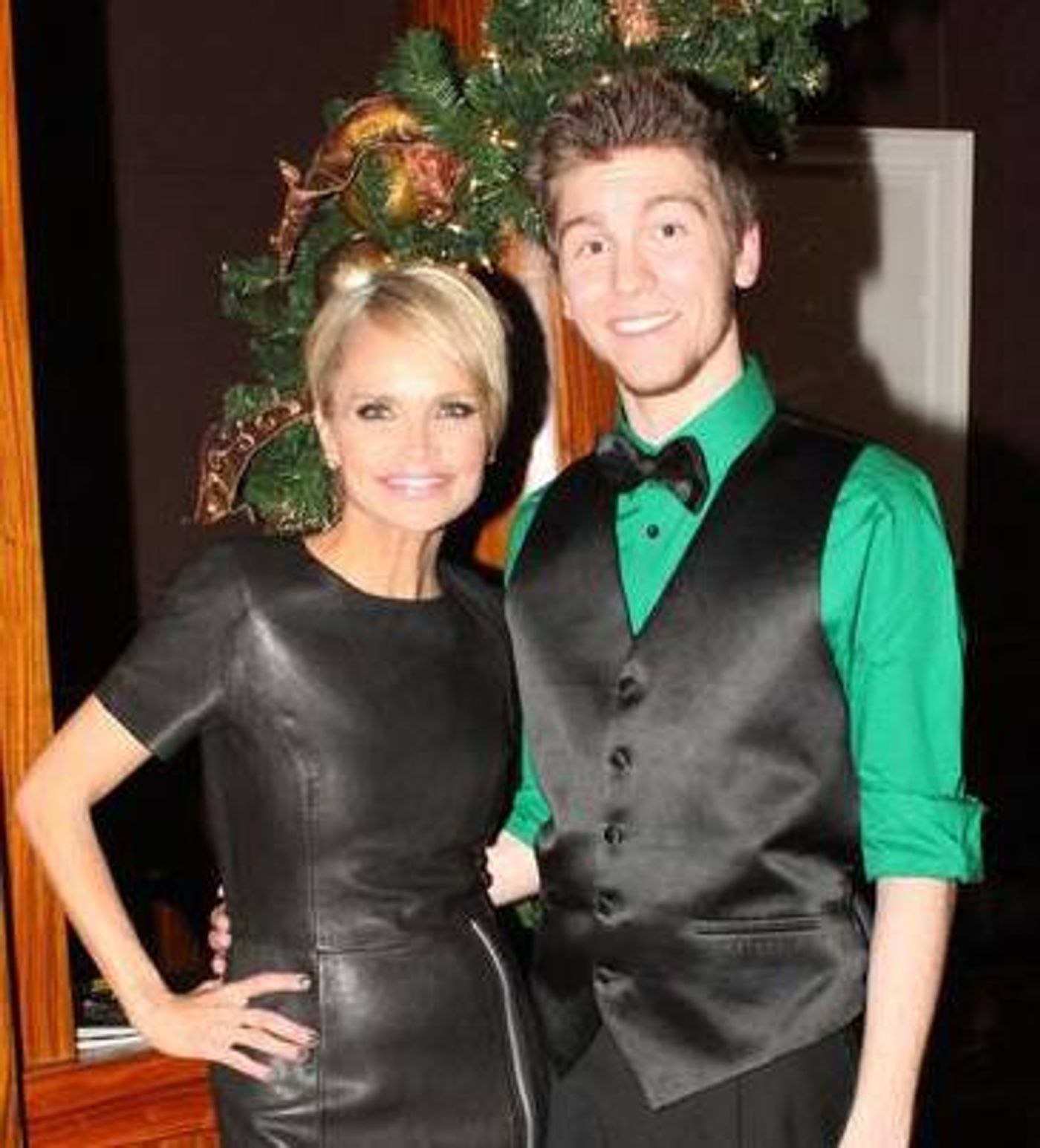 BWW Exclusive: Kristin Chenoweth Rings in Sold-Out New Year in Las Vegas with First Male 'For Good' Duet Partner - Standing Ovations & More!  Image