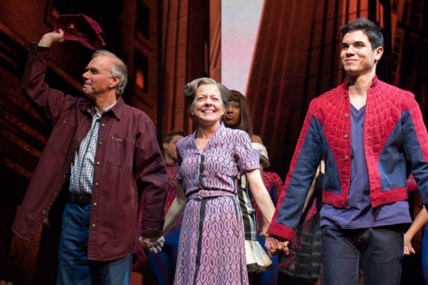 Photo Coverage: SPIDER-MAN: TURN OFF THE DARK Takes Final Flight on Broadway; Inside Closing Night Curtain Call!  Image