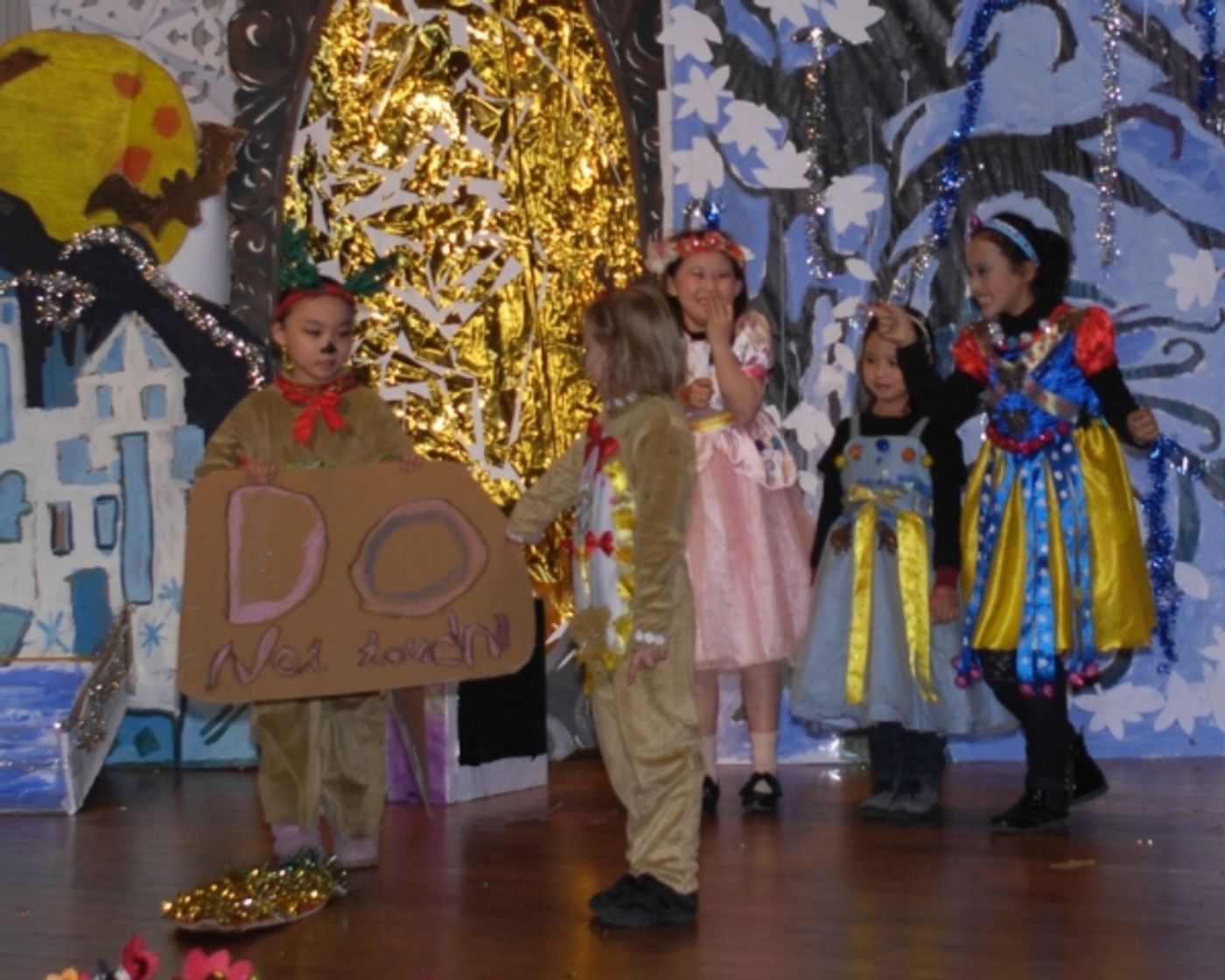 Photo Flash: Look Back - Beijing Playhouse Academy of Performing Arts' SNOW KING AND QUEEN  Image