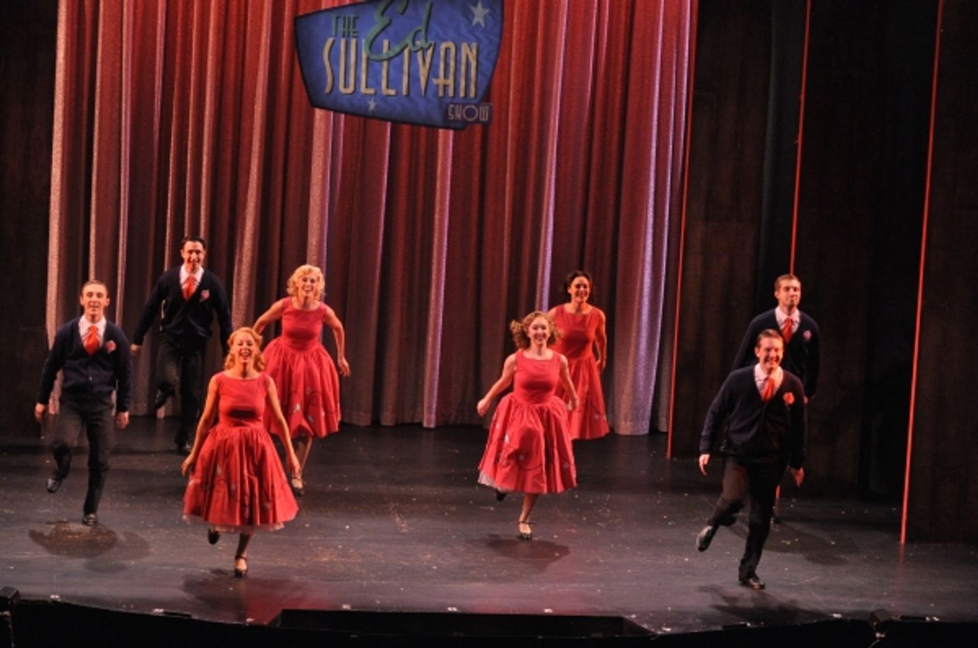 Photo Coverage: First Look at Engeman Theater's WHITE CHRISTMAS  Image