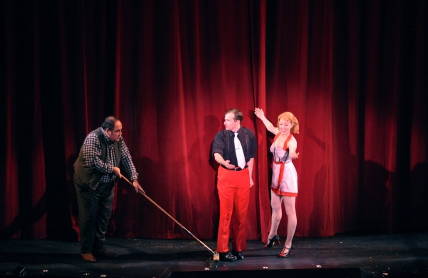 Photo Coverage: First Look at Engeman Theater's WHITE CHRISTMAS  Image