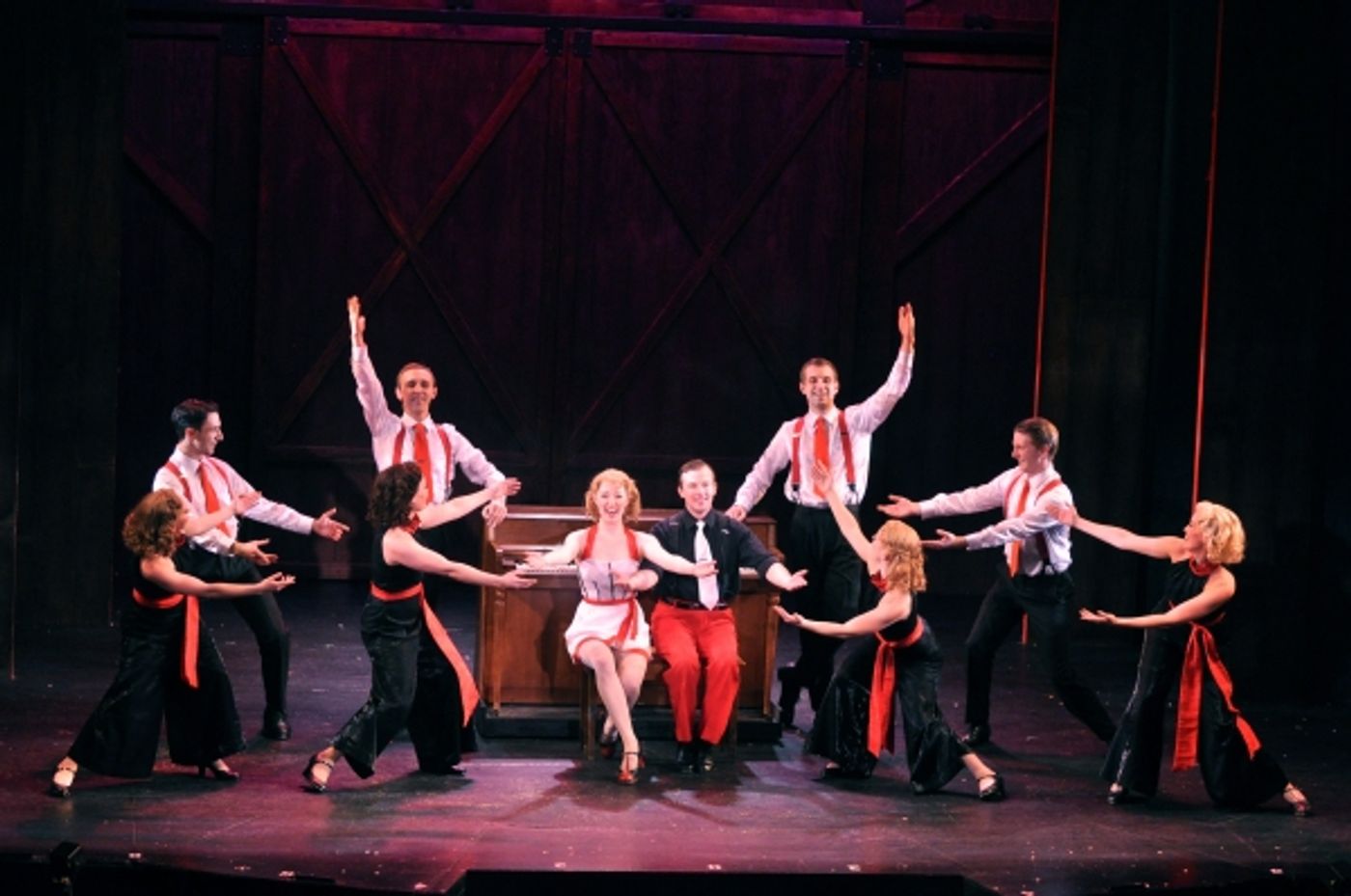 Photo Coverage: First Look at Engeman Theater's WHITE CHRISTMAS  Image