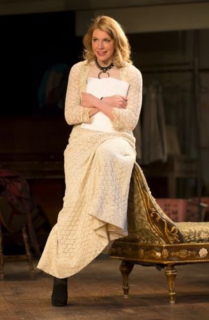 Andrea Syglowski @ BroadwayWorld Andrea Syglowski Photo