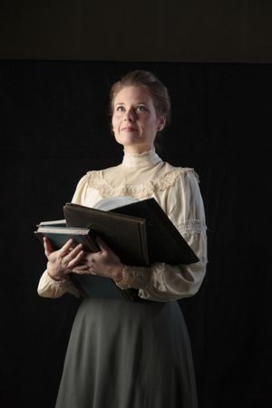 Elena Wright @ BroadwayWorld Elena Wright Photo