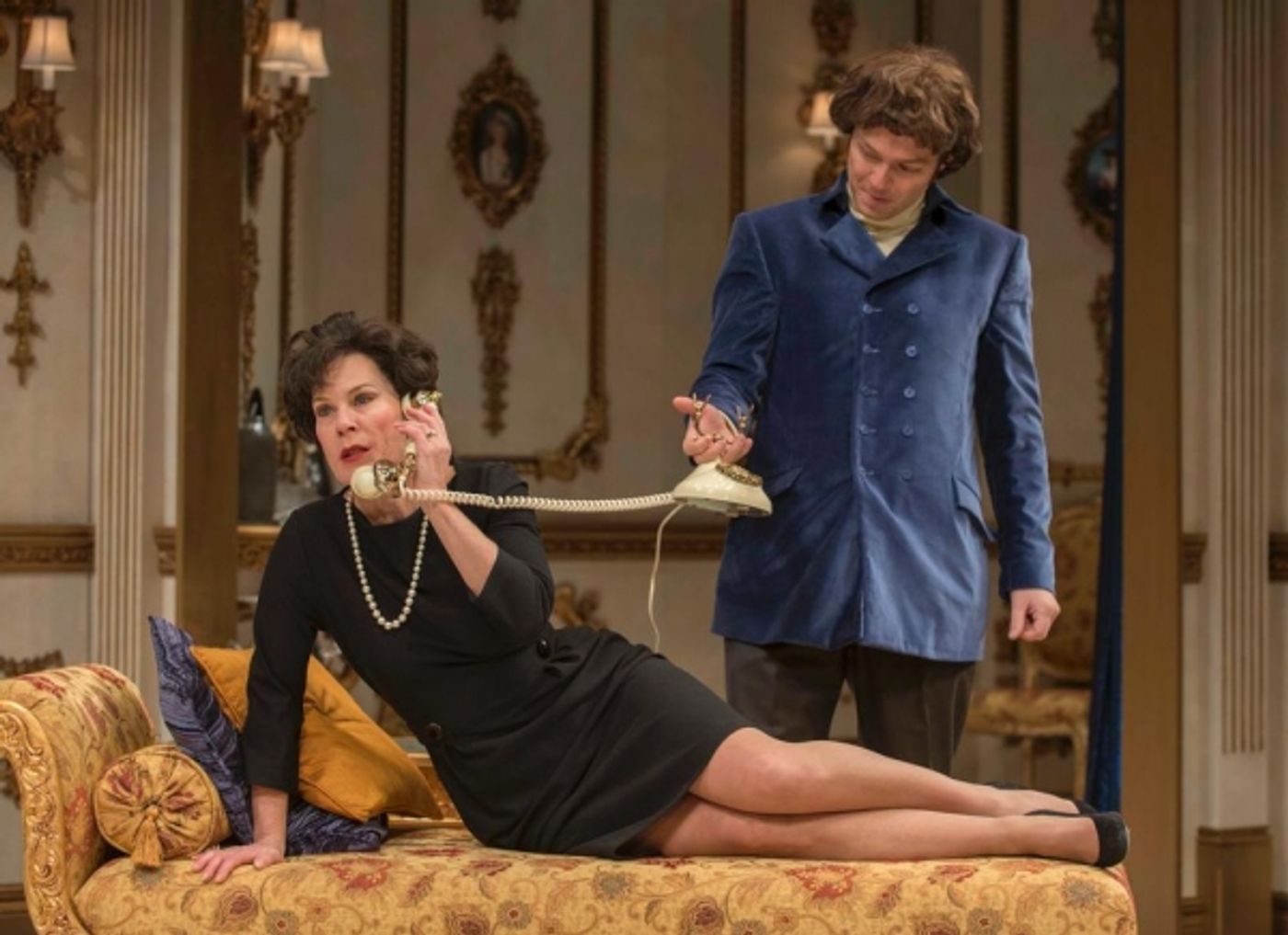 Photo Flash: First Look at Hollis Resnik in Milwaukee Rep's END OF THE RAINBOW  Image