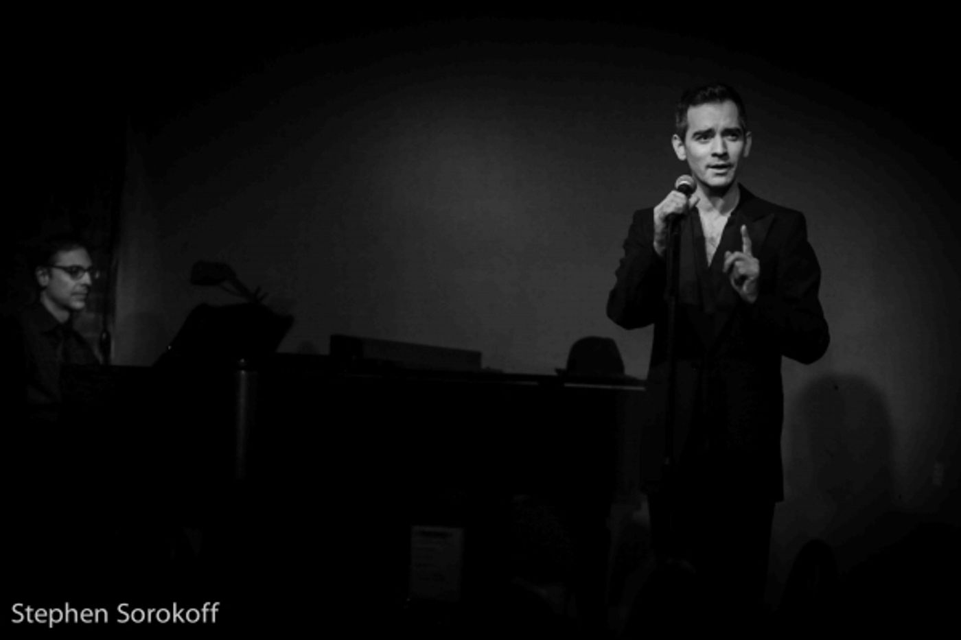 Photo Coverage: Pierre De La Roche 'Salut Charles! Plays Don't Tell Mama's Photo Coverage: Pierre De La Roche 'Salut Charles! Plays Don't Tell Mama's Image