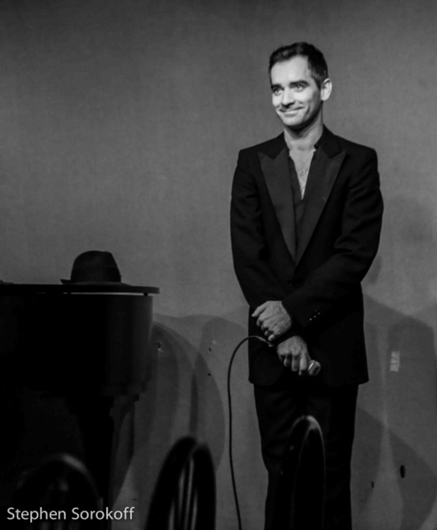 Photo Coverage: Pierre De La Roche 'Salut Charles! Plays Don't Tell Mama's Photo Coverage: Pierre De La Roche 'Salut Charles! Plays Don't Tell Mama's Image