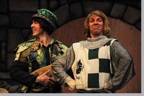 Bob Hoppe as Sir Robin Photo