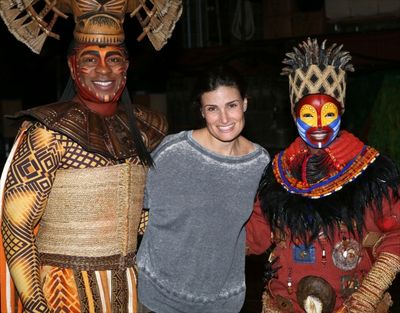 Alton Fitzgerald White as ''Mufasa'', Idina Menzel and Mukelisiwe Goba as ''Rafiki''  Photo