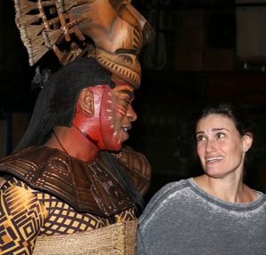 Alton Fitzgerald White as ''Mufasa'', Idina Menzel pose backstage after a performance of ''The Lion King'' at the Minskoff Theatre on January 12, 20114 in New York City. @ BroadwayWorld Alton Fitzgerald White as ''Mufasa'', Idina Menzel pose backstage after a performance Photo