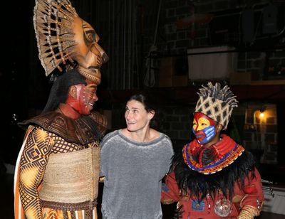 Alton Fitzgerald White as ''Mufasa'', Idina Menzel and Mukelisiwe Goba as ''Rafiki''  Photo