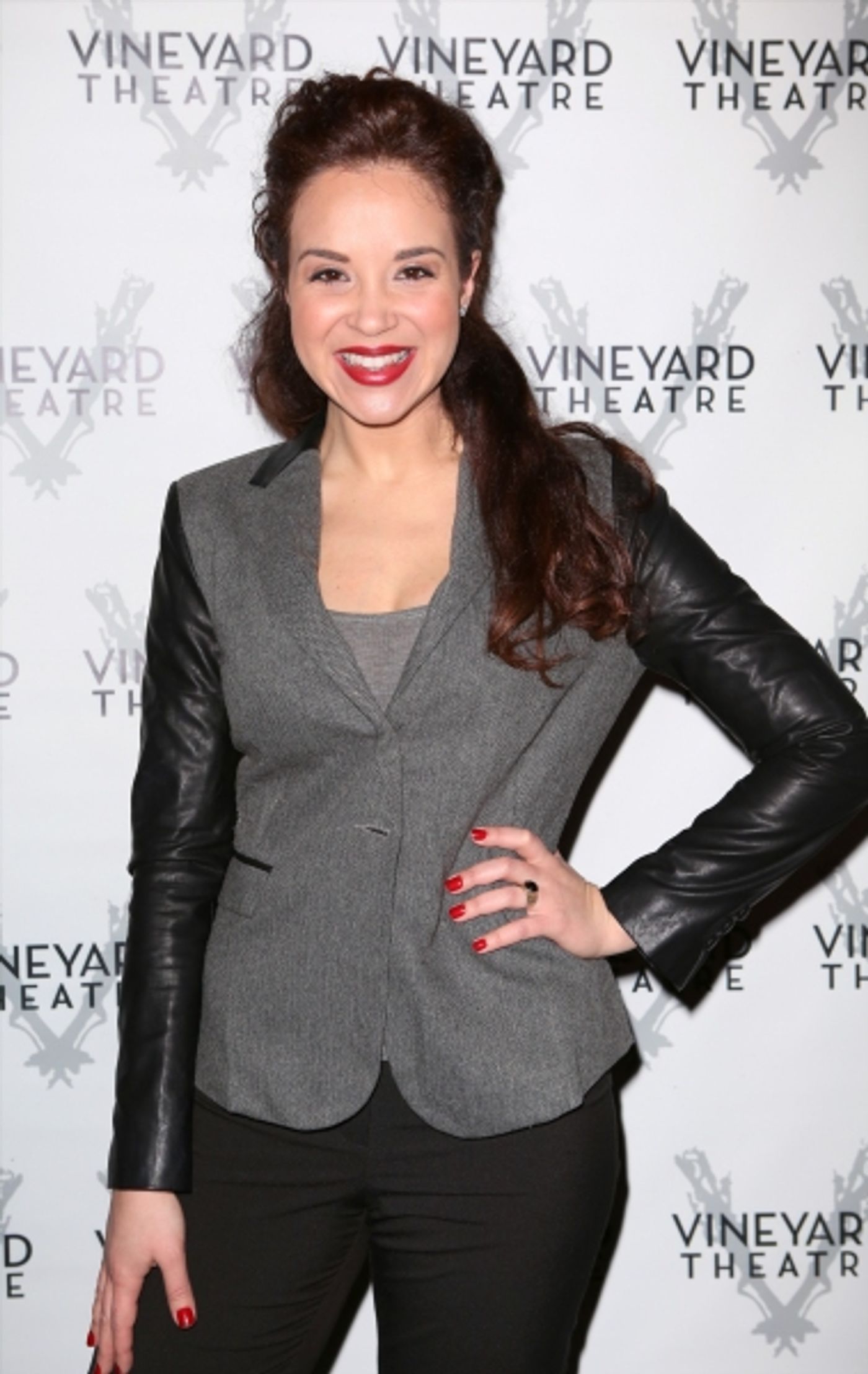 Photo Coverage: Meet the Company of Vineyard Theatre's ARLINGTON! Image