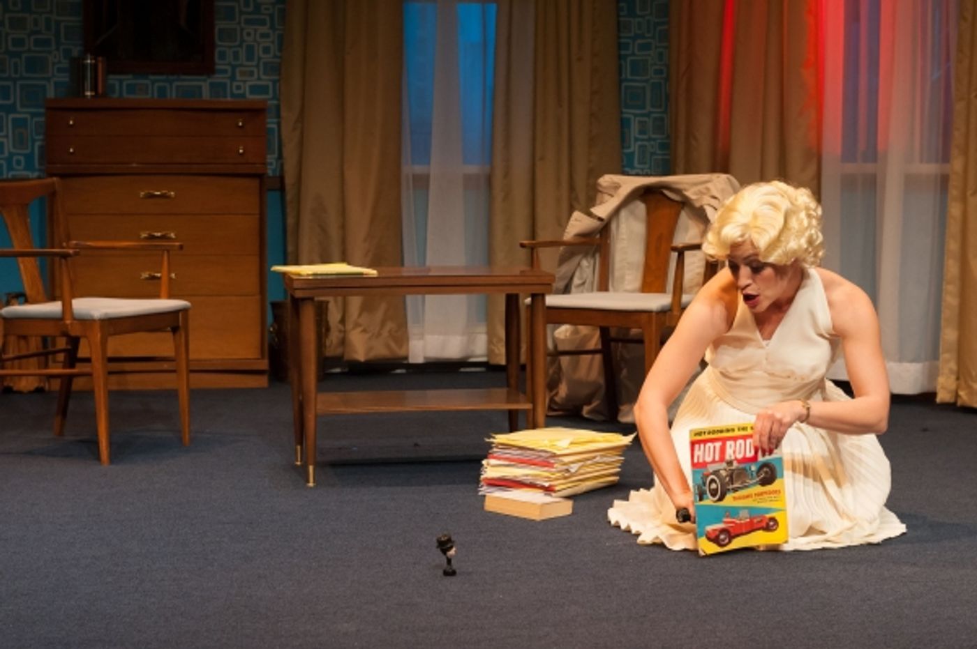 Photo Flash: First Look at Nora Theatre's INSIGNIFICANCE Photo Flash: First Look at Nora Theatre's INSIGNIFICANCE Image