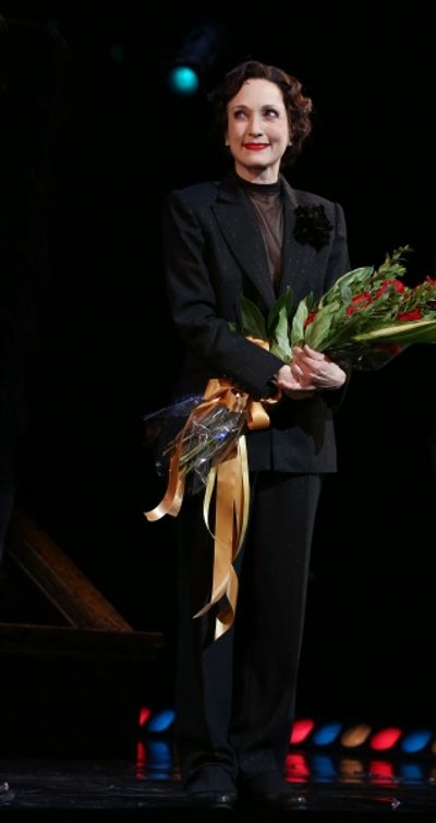 Bebe Neuwirth  Photo
