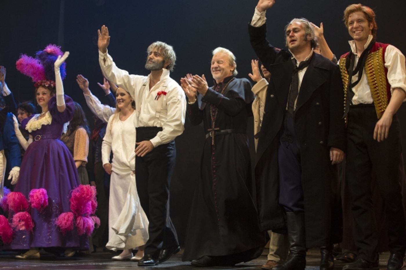 Photos and Video: LES MIS Stars Unite! Original Valjean Colm Wilkinson Duets with Broadway-Bound Ramin Karimloo!  Image