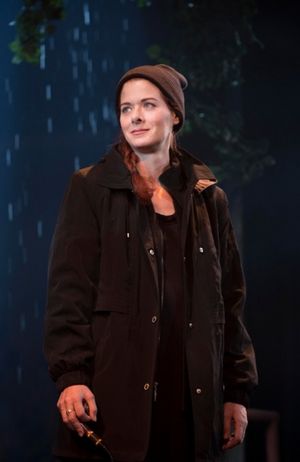 Debra Messing @ BroadwayWorld Debra Messing Photo