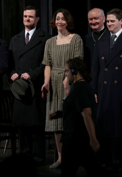 Michael Cumpsty, Edward James Hyland, Rebecca Hall, Ryan Dinning and Set Stagehands Photo