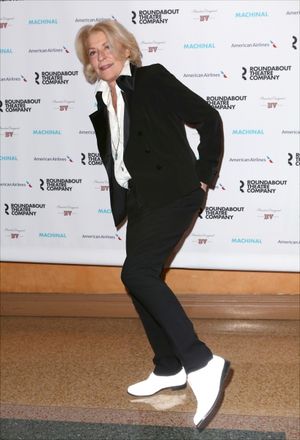 Suzanne Bertish @ BroadwayWorld Suzanne Bertish Photo