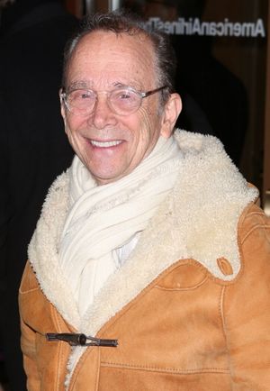 Joel Grey Photo