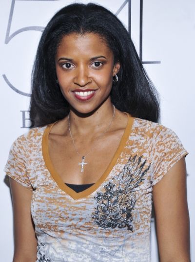 Renee Elise Goldsberry Photo
