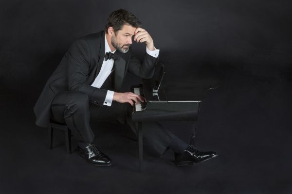 Billy Campbell Photo