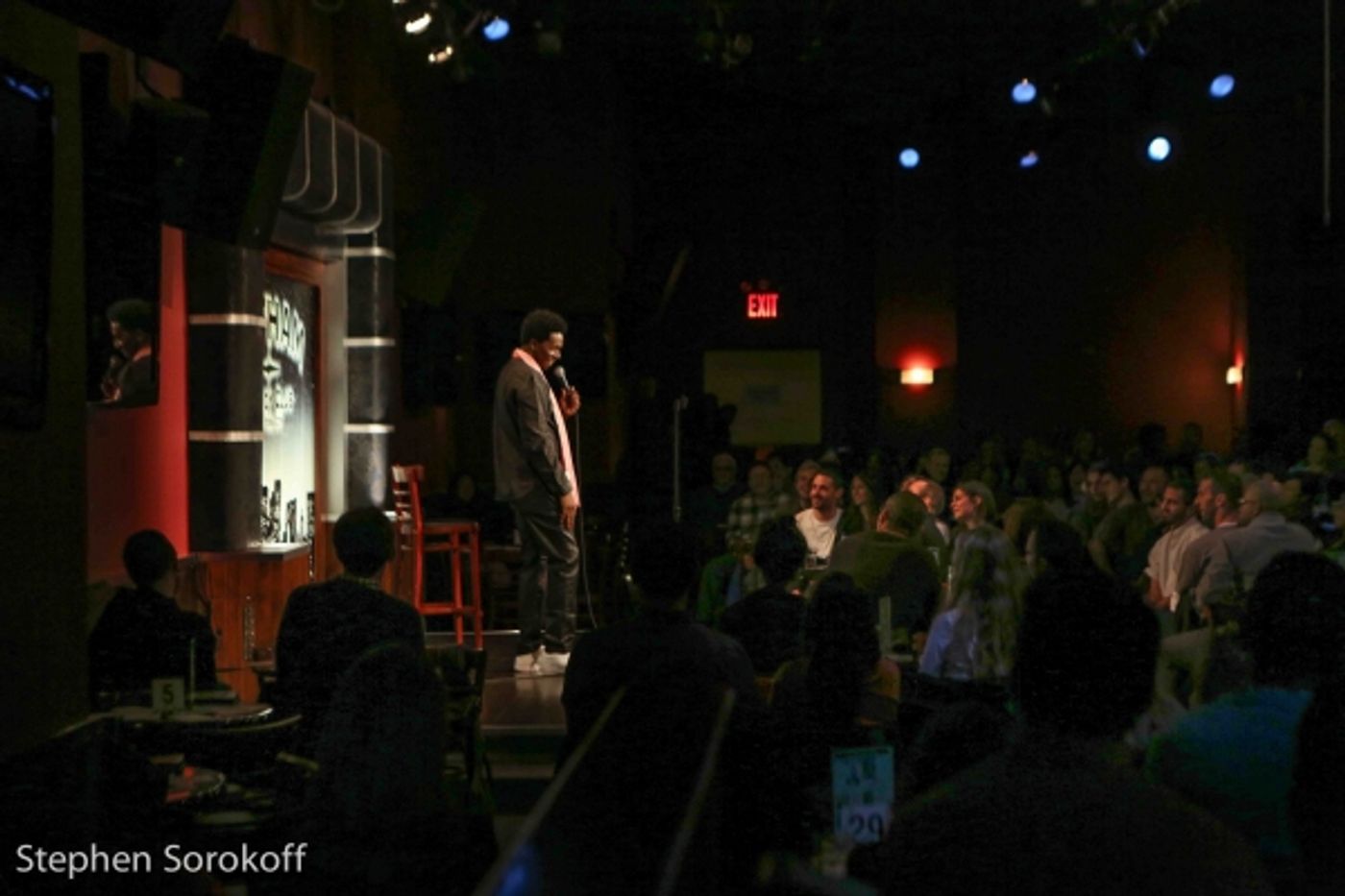 Photo Coverage: Dean Edwards Performs at Gotham Comedy Club  Image