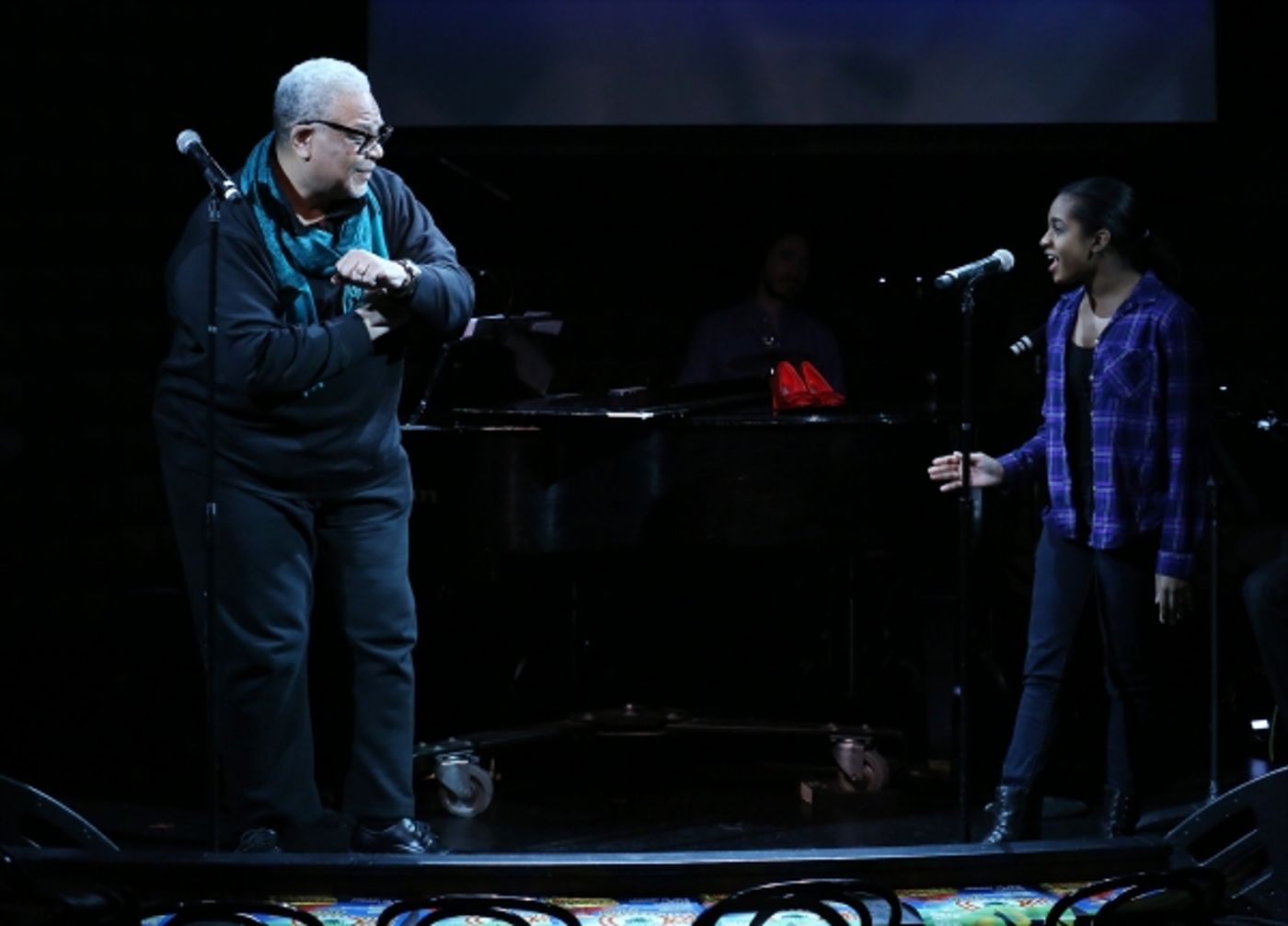 Photo Coverage: A Peek Inside BROADWAYWORLD.COM VISITS OZ Rehearsals Image