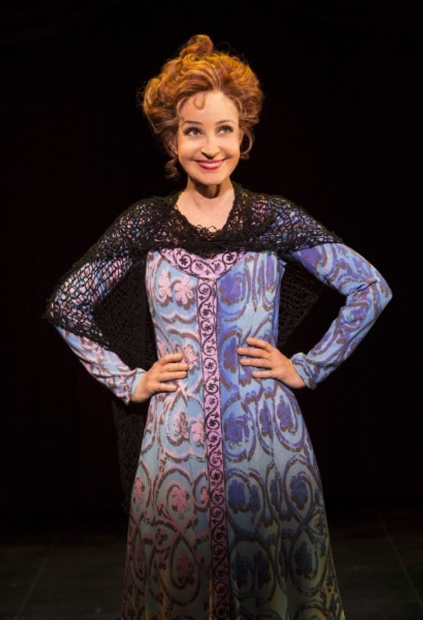 Annie Potts Photo