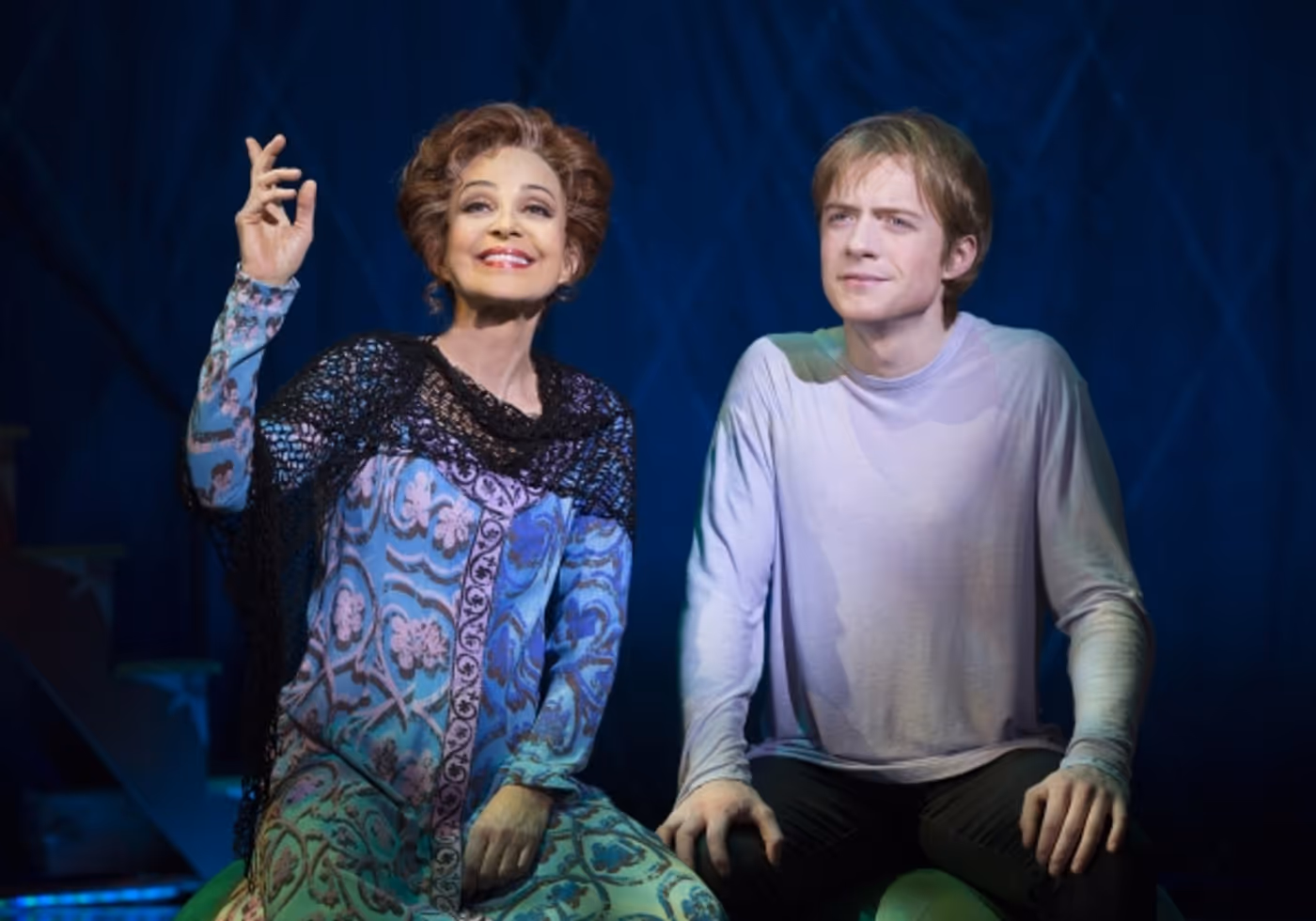 Photo Flash: First Look at Annie Potts in PIPPIN on Broadway! Image