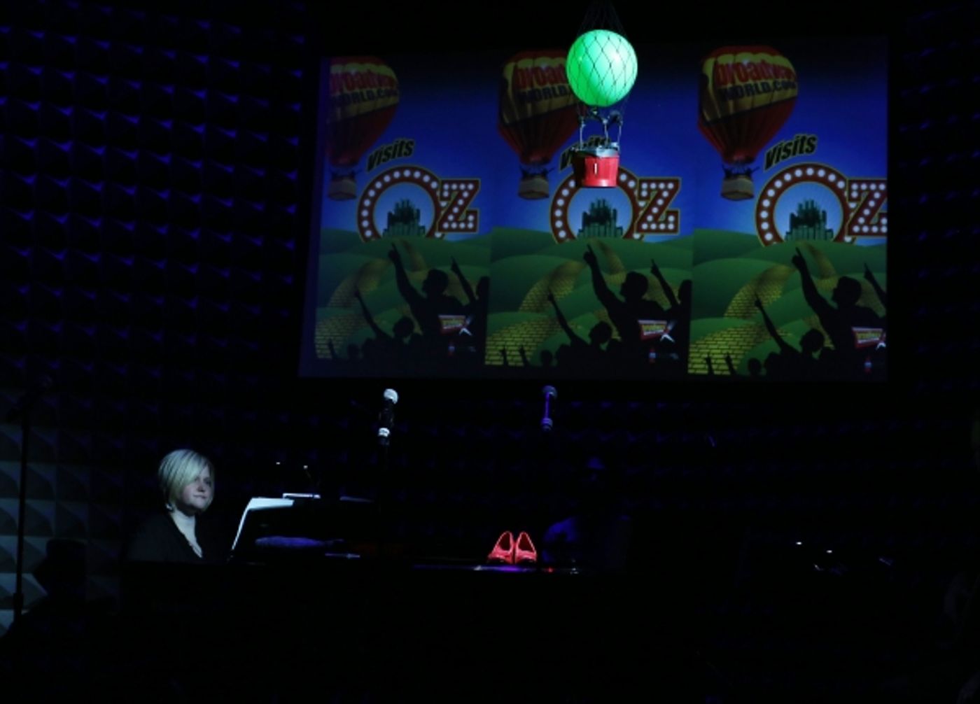 Photo Coverage: BROADWAYWORLD.COM VISITS OZ The Concert - Part One Image