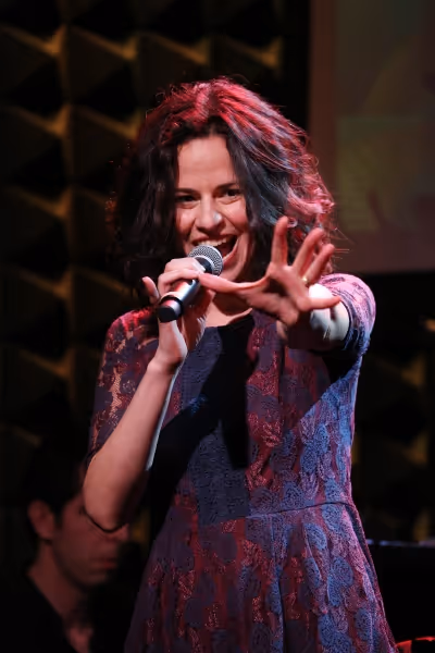Mandy Gonzalez Photo