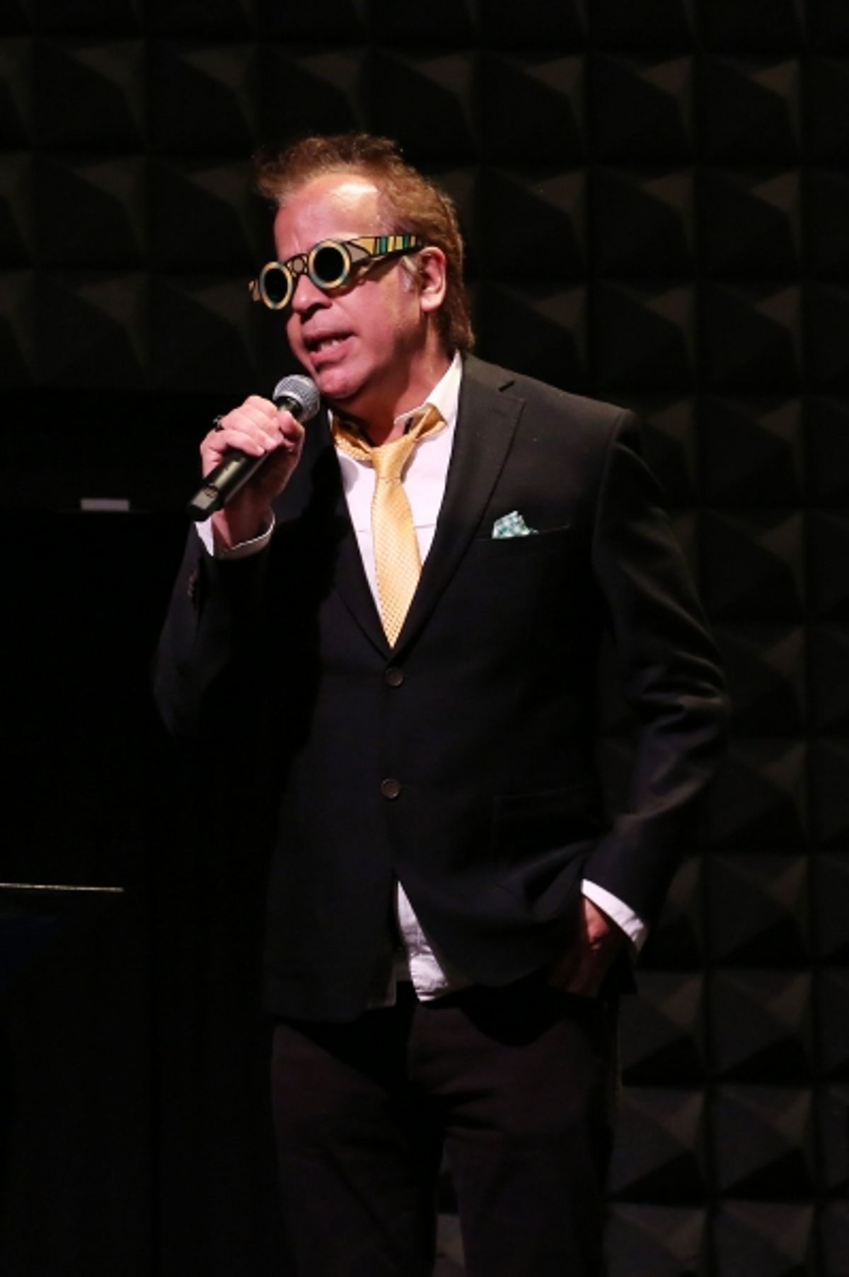 Director Richard-Jay Alexander at BROADWAYWORLD.COM VISITS OZ  The Concert - Part Three