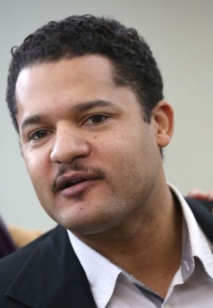 Brandon J. Dirden @ BroadwayWorld Brandon J. Dirden Photo