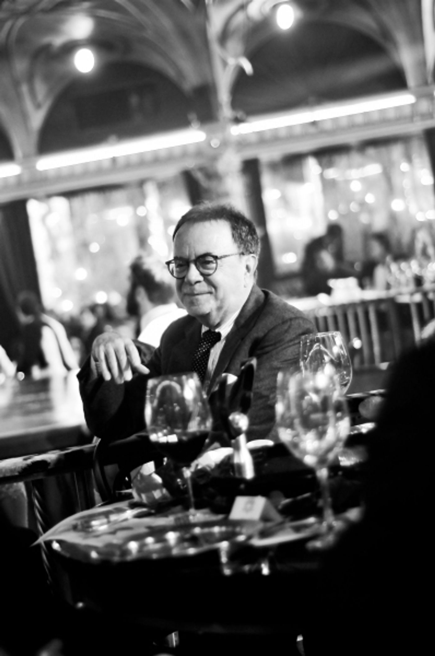 Photo Flash: Joel Grey, Jefferson Mays & More Visit QUEEN OF THE NIGHT at Newly Renovated Diamond Horseshoe Image