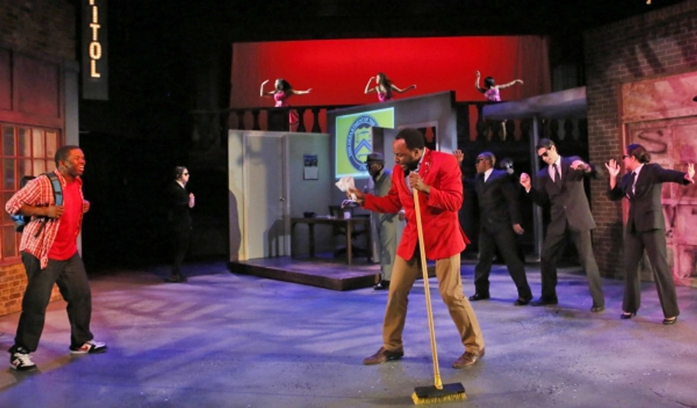 Photo Flash: First Look at MR. CHICKEE'S FUNNY MONEY at Chicago Children's Theatre  Image