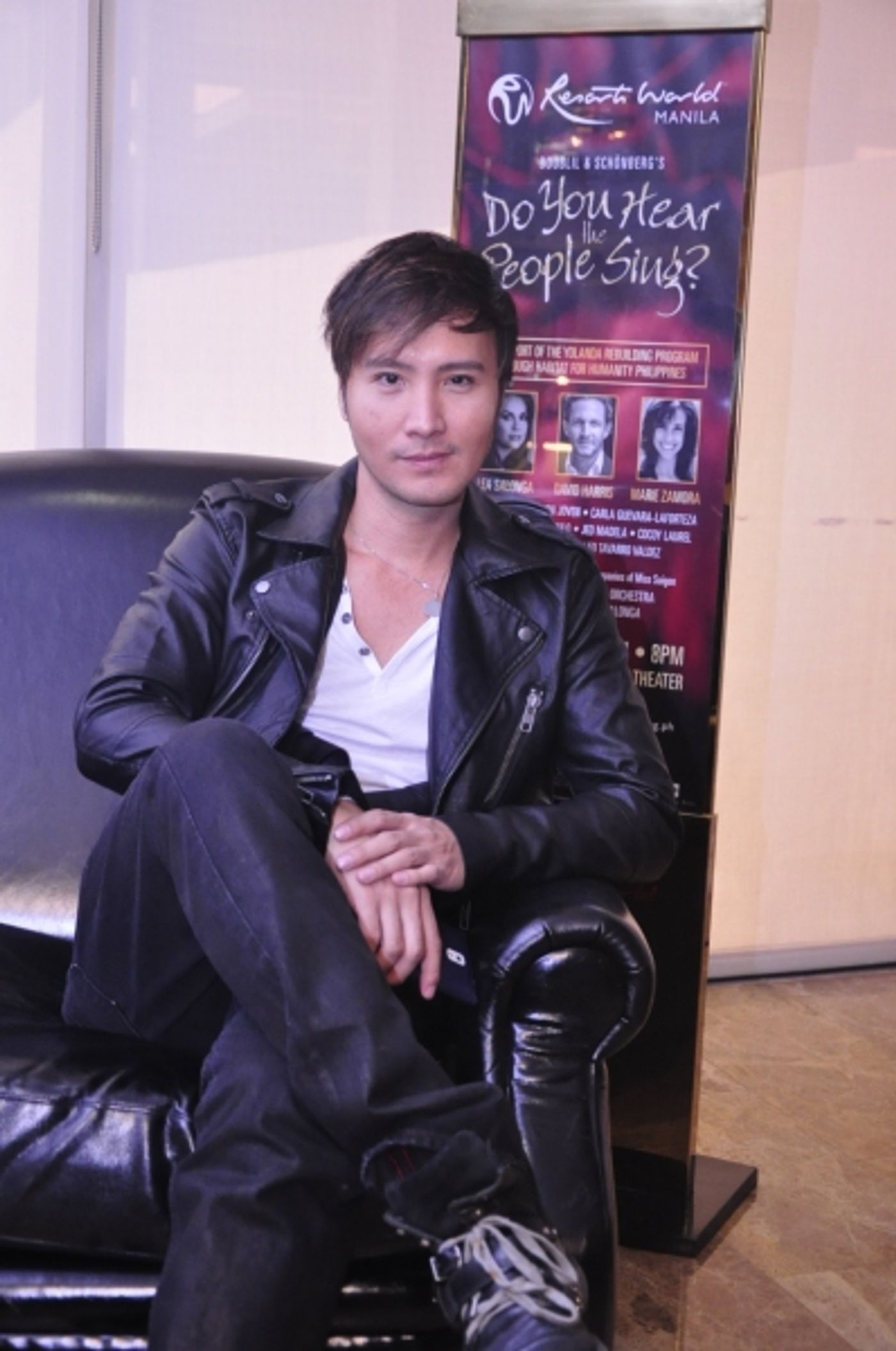 Photo Coverage: DO YOU HEAR THE PEOPLE SING? in Manila Meets the Press  Image